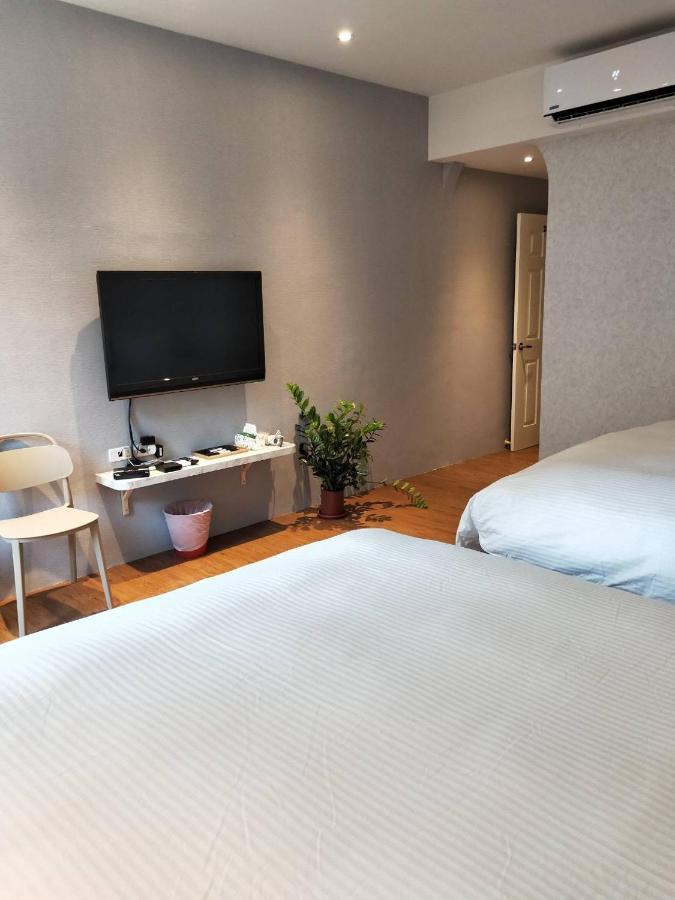 Light Blue Hostel Hengchun Exterior photo